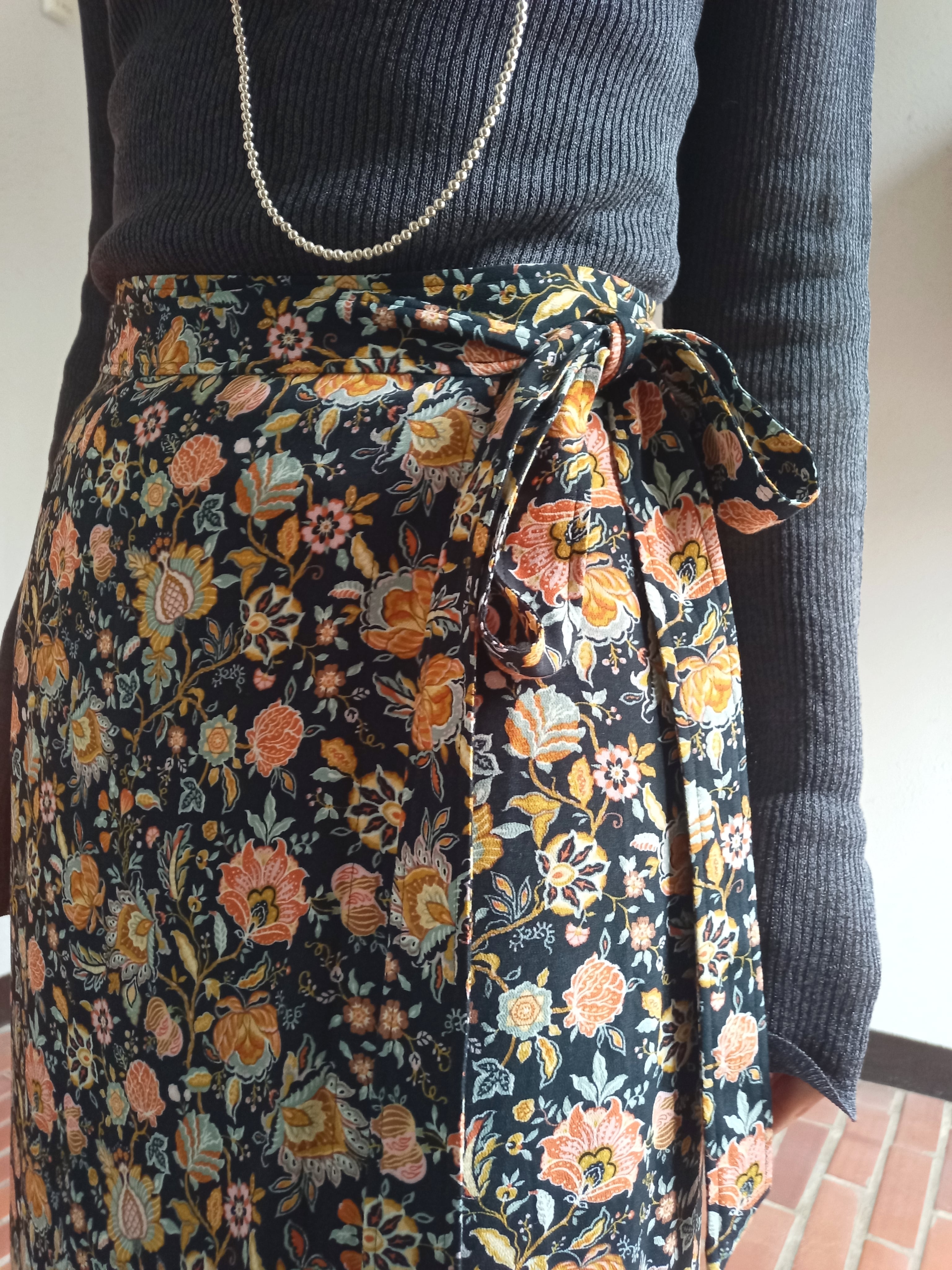 THE SHINZONE(ORIENTAL FLOWER WRAP SKIRT) | BANAL Comfort Store