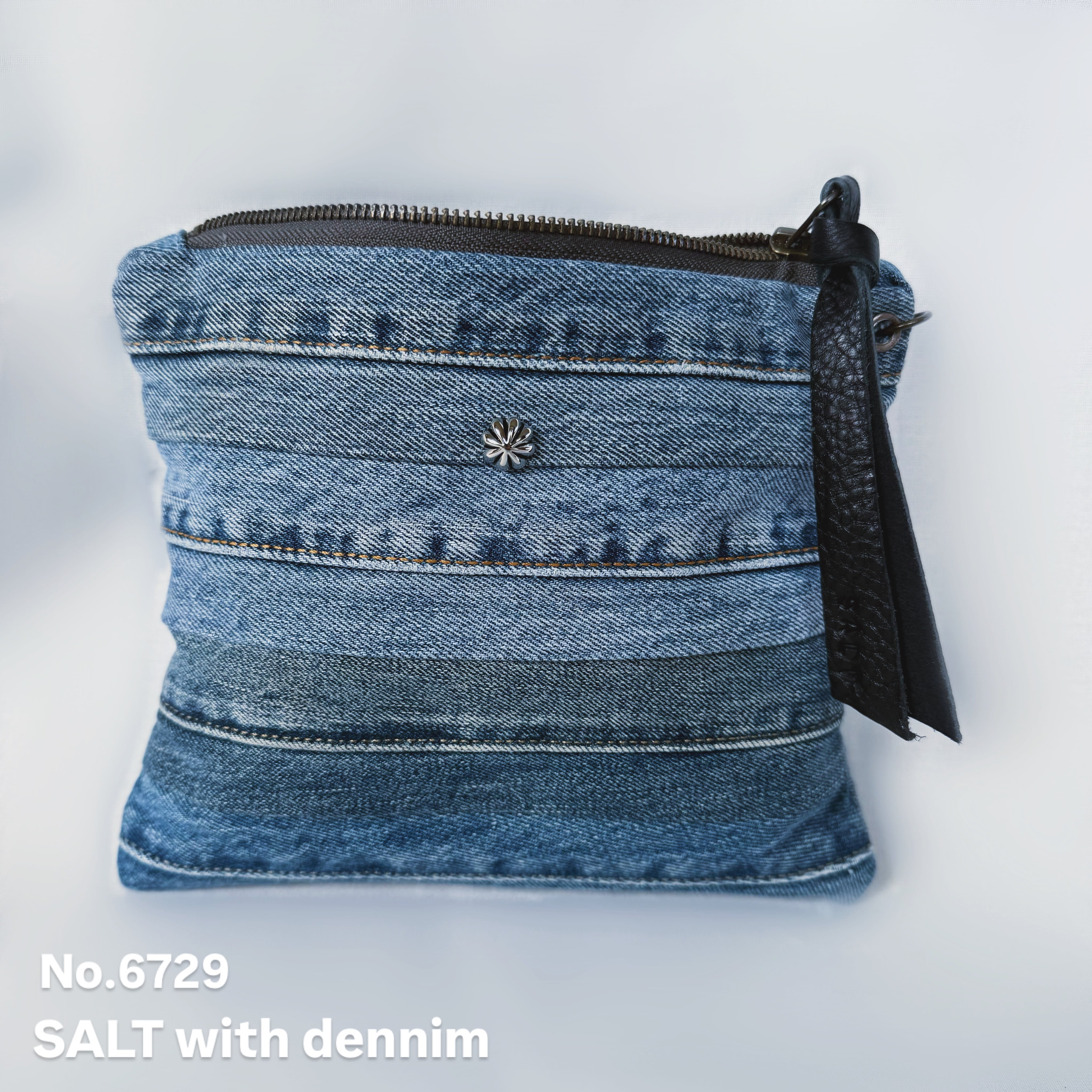 ボーダーポーチ No.6729