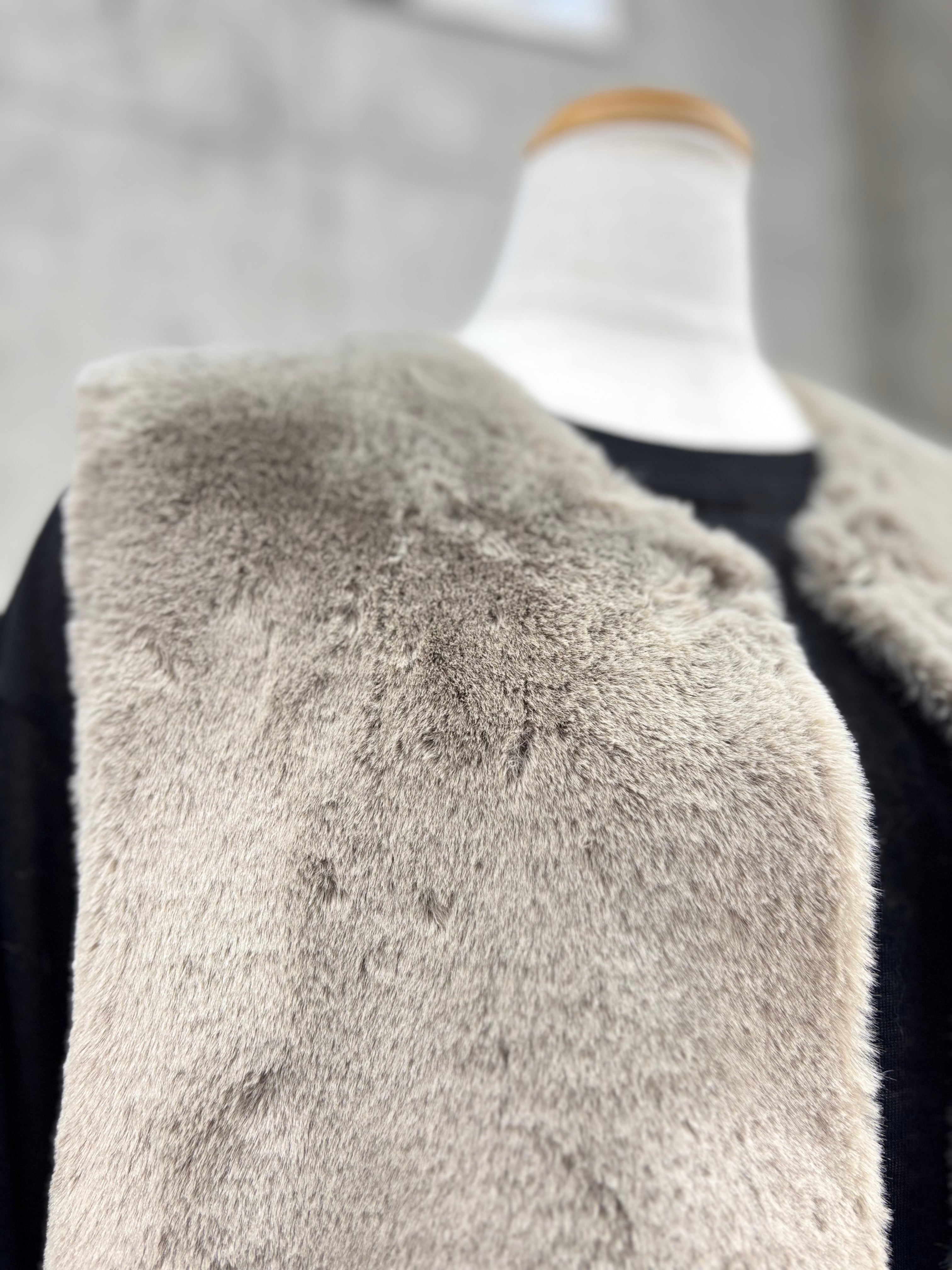 40%OFF】QTUME(クチューム) フェイクムートンミドルジレ スエード