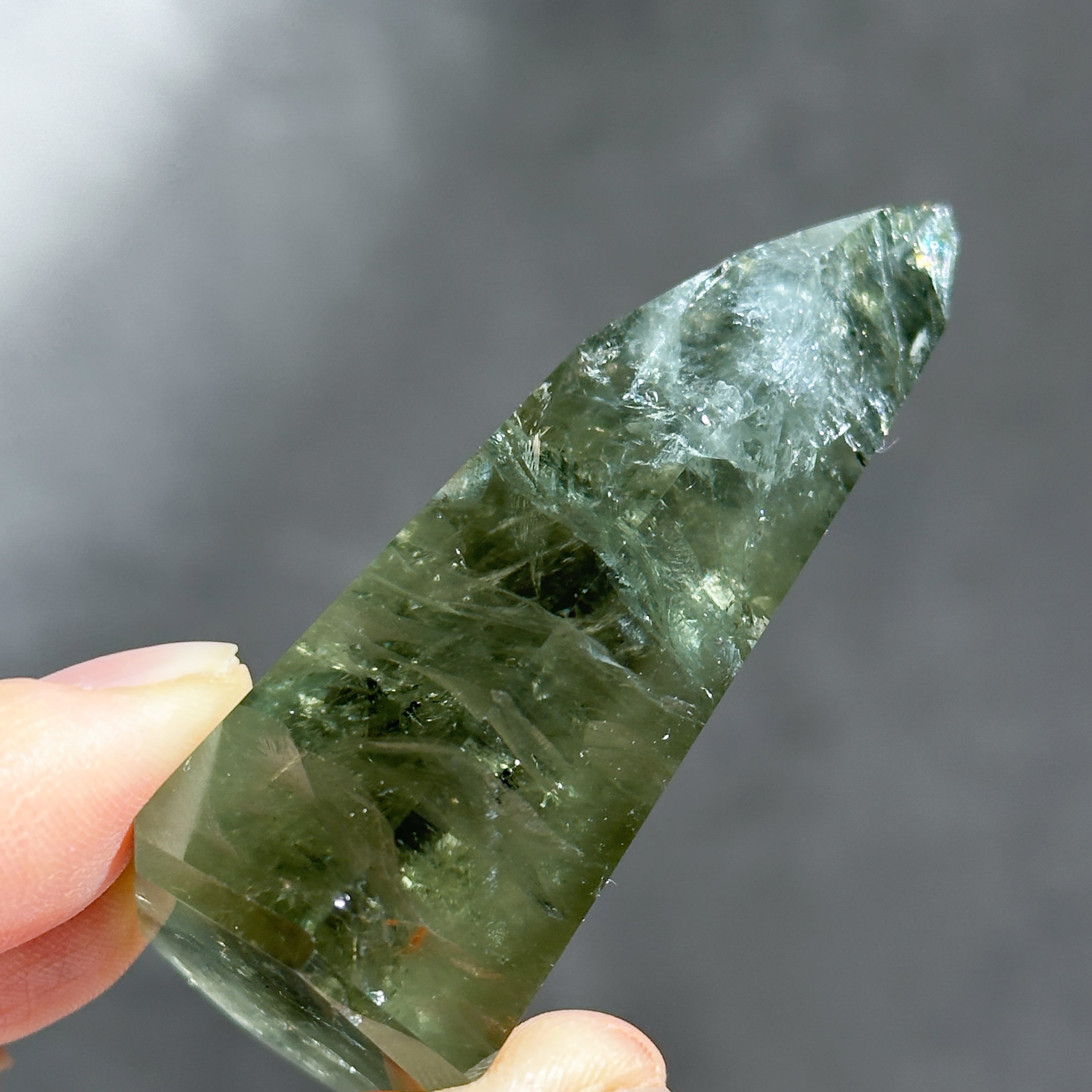 非加熱◎バイーア産グリーンアメジスト タワー22◇ Green Amethyst