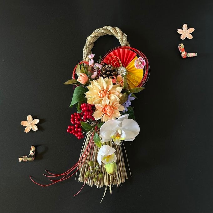 め縄飾り しめ飾り モダンしめ縄 タッセルしめ縄飾り コチョウラン つまみ細工 稲穂 千両 扇 桜