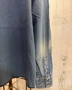 【CHARCOAL UNISEX】BODOCOS REMAKE DENIM SHIRT