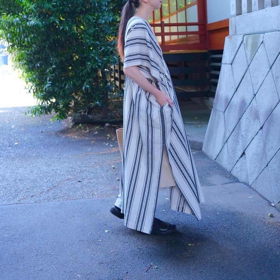 WONDER FULL LIFE(ワンダフルライフ) NEO KAFTAN DRESS native stripe
