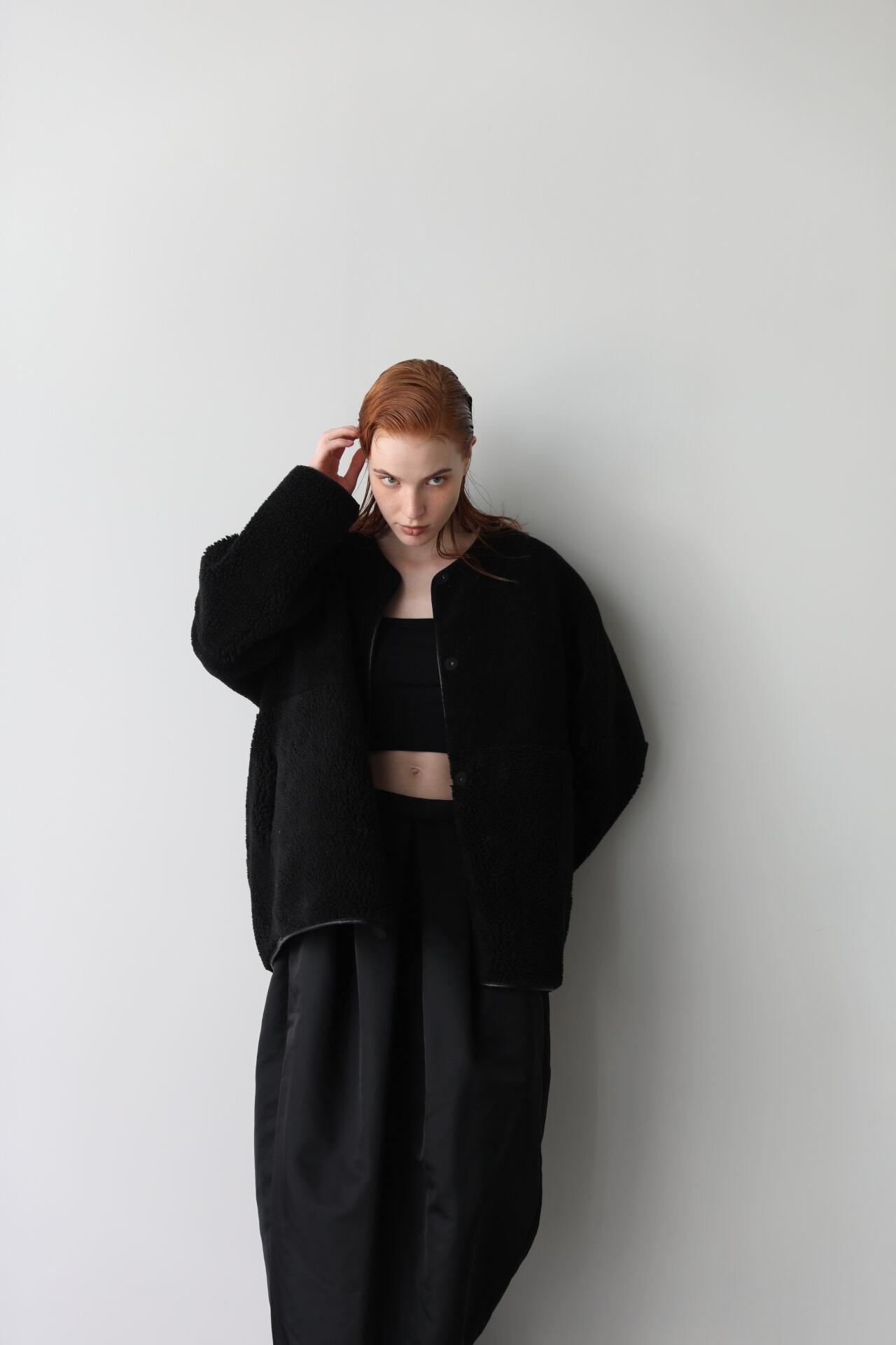 cocoon satin memory skirt (black) | e L L a