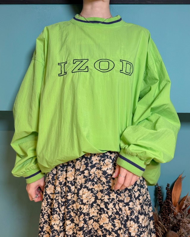 90s IZOD Nylon Pullover