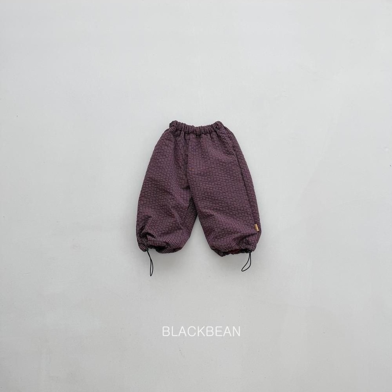 ブラックビーン / blackbean / ウッディパンツ / 韓国子供服 / キッズ / 26winter〖取寄〗*S~XL*