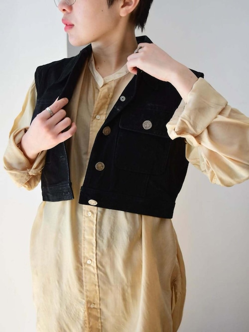 Suede short vest