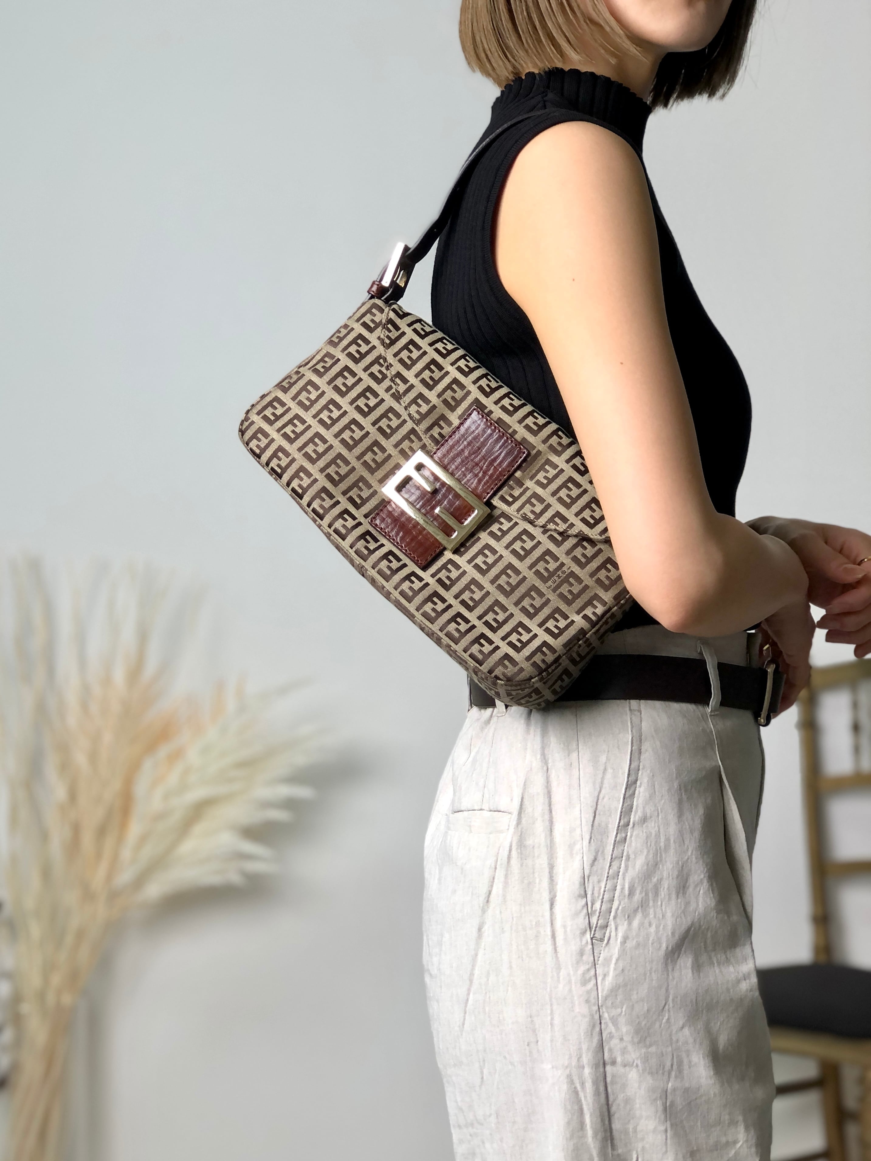 Fendiズッキーノ ハンドバッグ フェンディ(FENDI)フェンディ