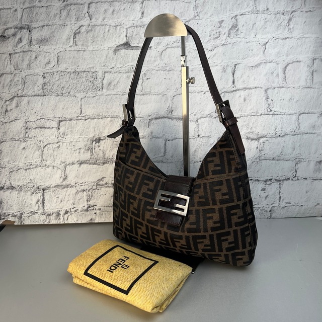 FENDI フェンディ ズッカ  キャンバス ハンドバッグ ブラウン A-10173