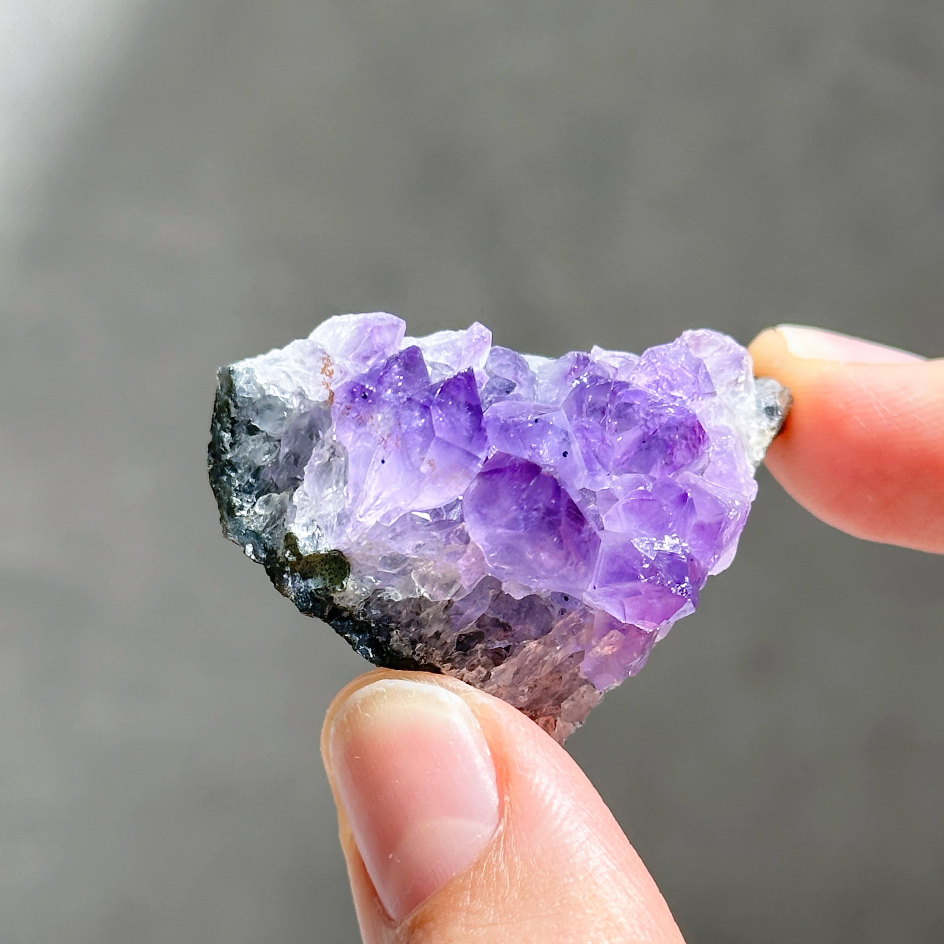 ウルグアイ産アメジスト 原石32◇ Amethyst ◇天然石・鉱物