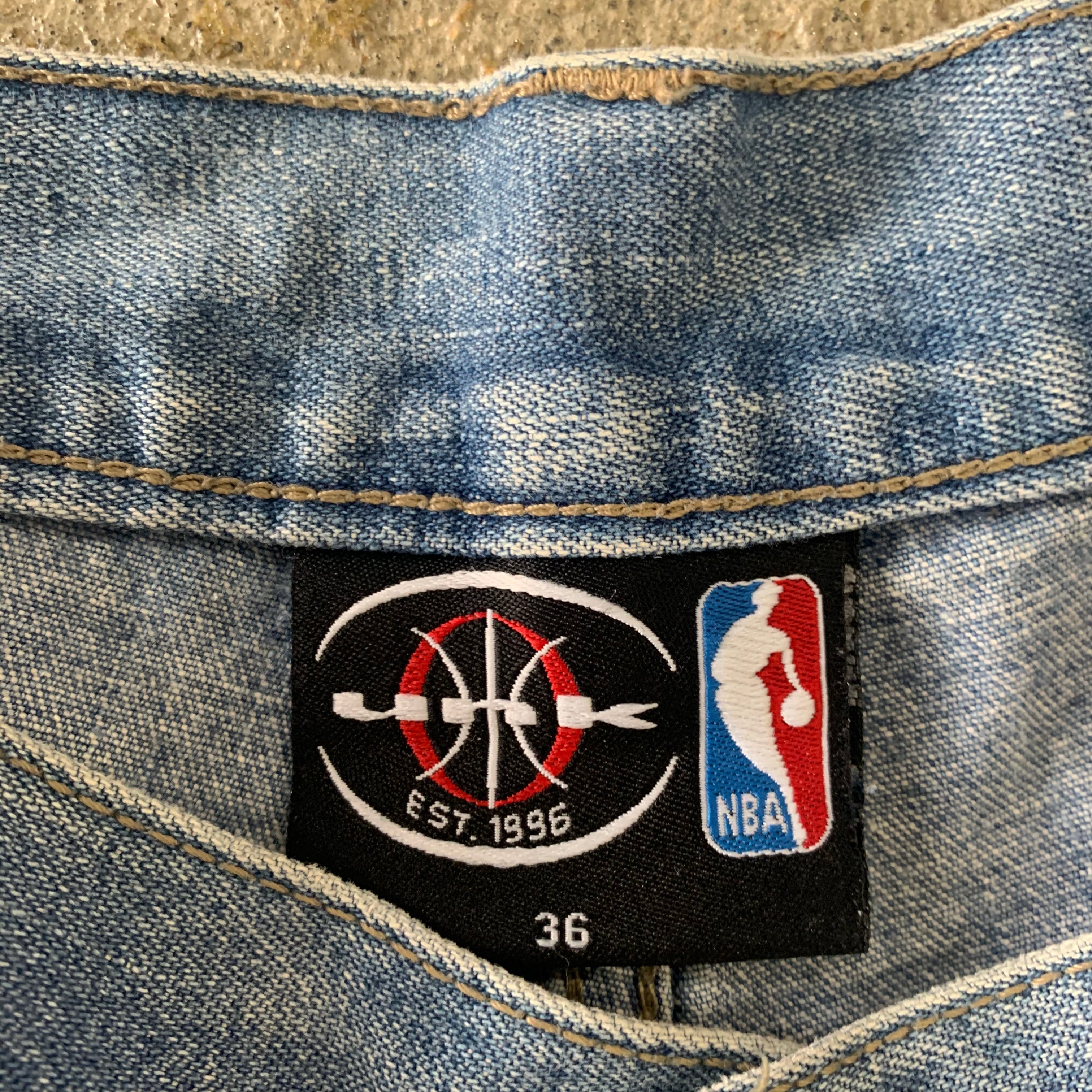 00s UNK NBA denim shorts | What'z up 00s UNK NBA denim shorts | What'z up