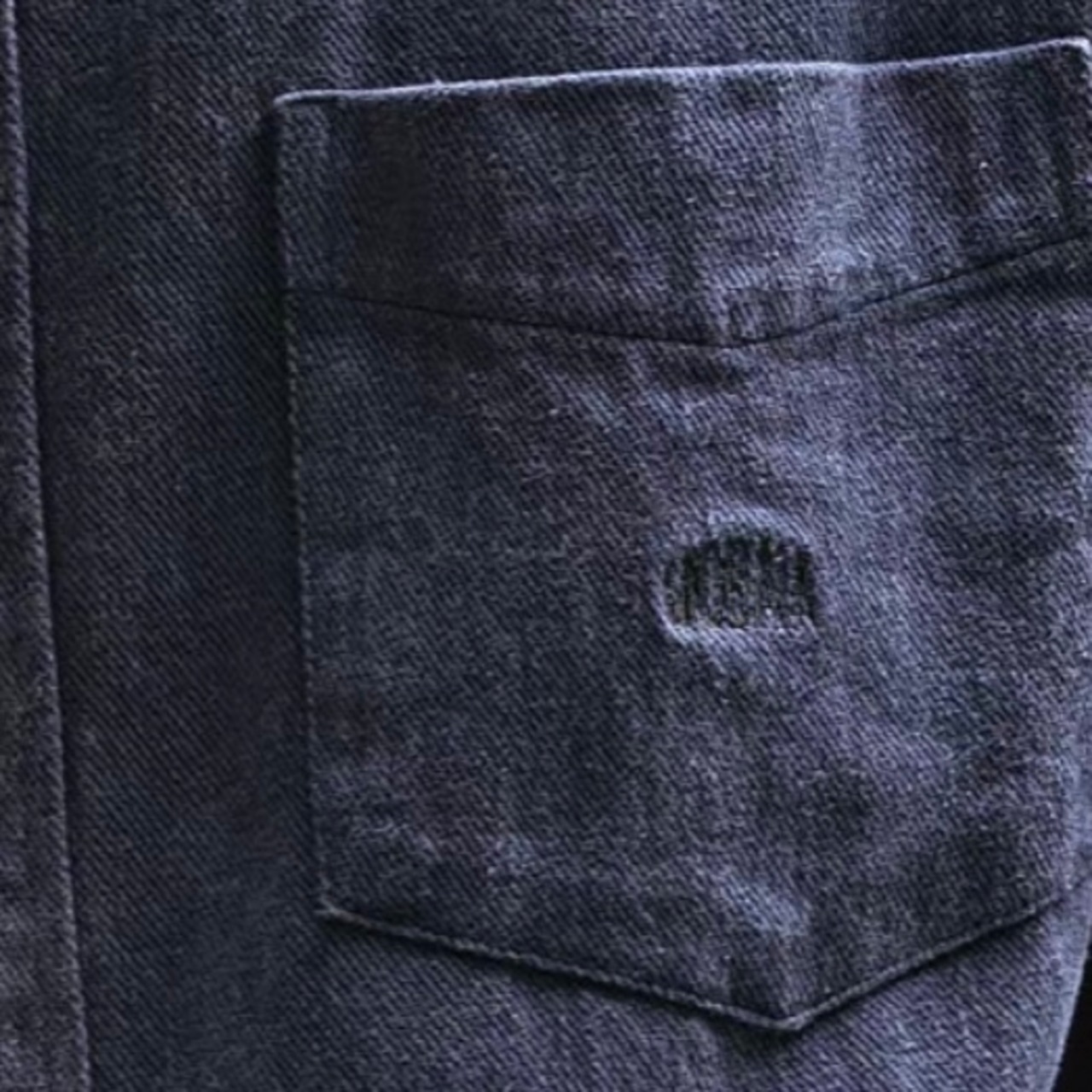 Button-down Long Sleeve Shirt with Patch Pocket ◇H0168