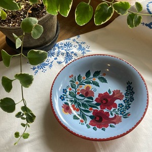 ハンガリー ブルー  お花モチーフ飾り皿