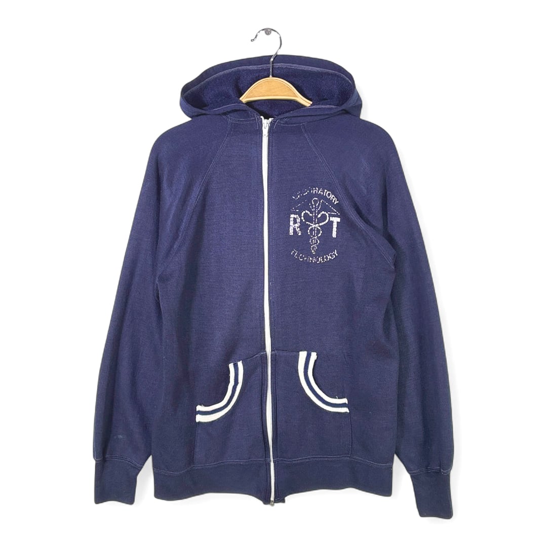 L | ヤング衣料店