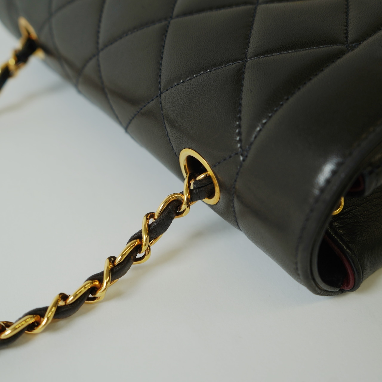 CHANEL シャネル マトラッセ ラムスキン シングルフラップ シングルチェーンバッグ ダイアナフラップ ゴールド金具 3番台