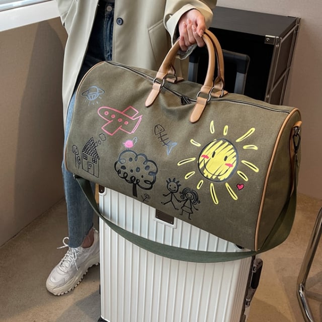 【予約販売】ボストンバッグ ショルダーバッグ 2Way メンズ 落書き ペイント 大容量 レディース ブラック カーキ 黒 トラベル 大型 旅行 出張 ジム スポーツ ヨガ フィットネス 旅行かばん こなれ感 お洒落 韓国 トレンド