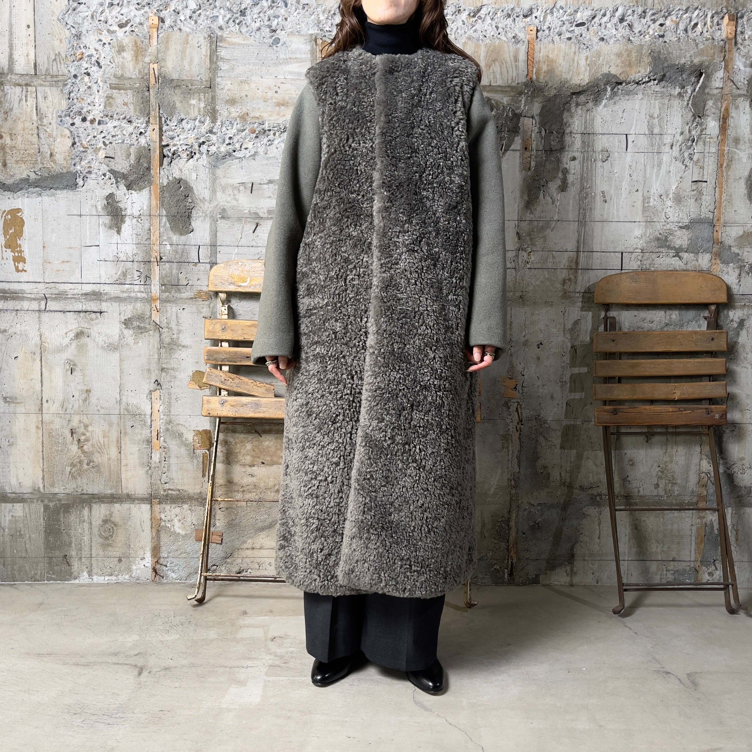 【HYKE(ハイク)】 FAUX SHEARLING COAT