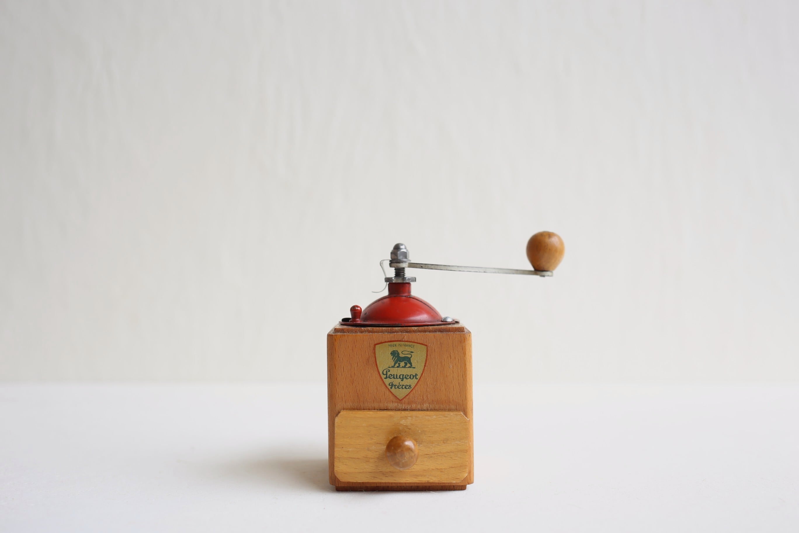 1960年代アンティーク レトロ 骨董品 逸品フランス製 プジョーPeugeot 1960年代アンティーク レトロ 骨董品 逸品フランス製 プジョーPeugeot