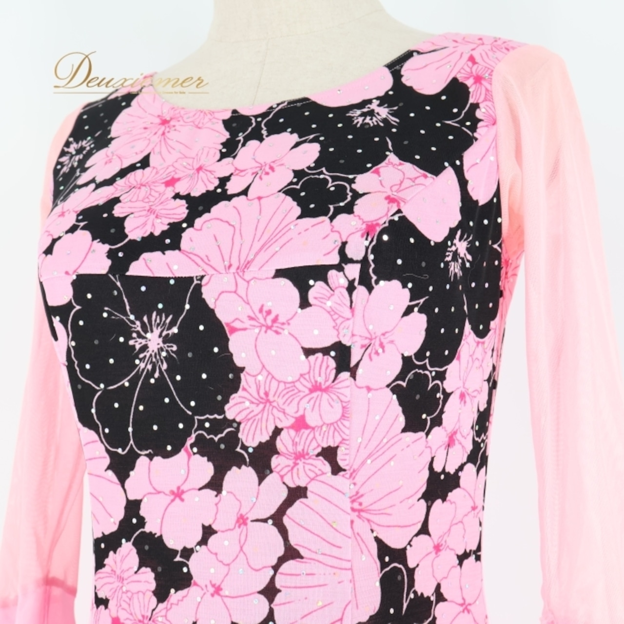 社交ダンス 衣装 ワンピース ドレス ピンク系 ブラック系 インザムード in the MOOD 日本製 ピンク 黒 レース 軽い ダンス パーティ 発表会 ホログラム ダンス衣装 フォーマル おしゃれ 大きな袖 豪華 かわいい 女性用 Mサイズ