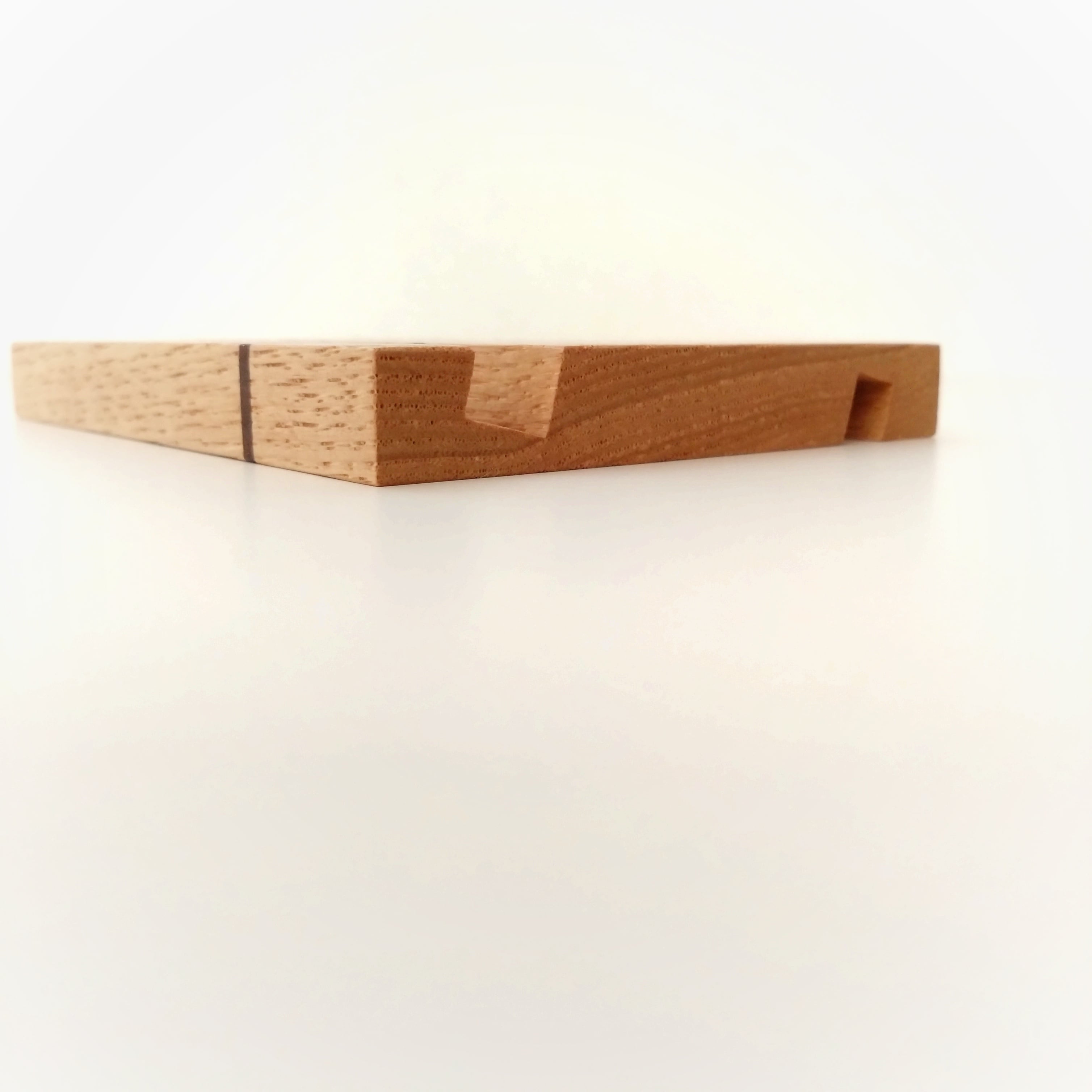 タブレットスタンド（栗）（スマホスタンドにも） | MIYABI WOODWORKS