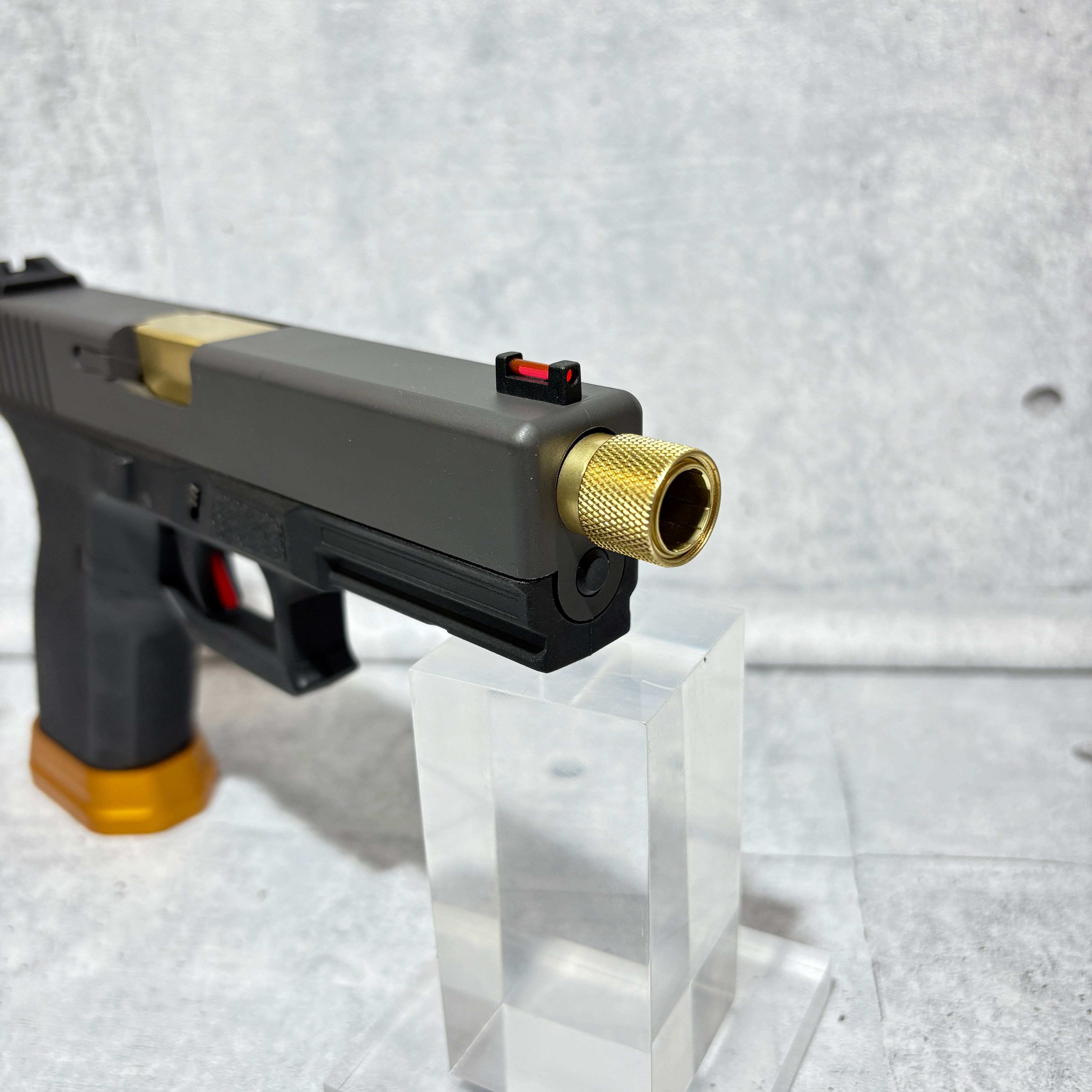 custom】CARBON8(カーボネイト)製 STRIKER-9 CO2 ブローバック 外装