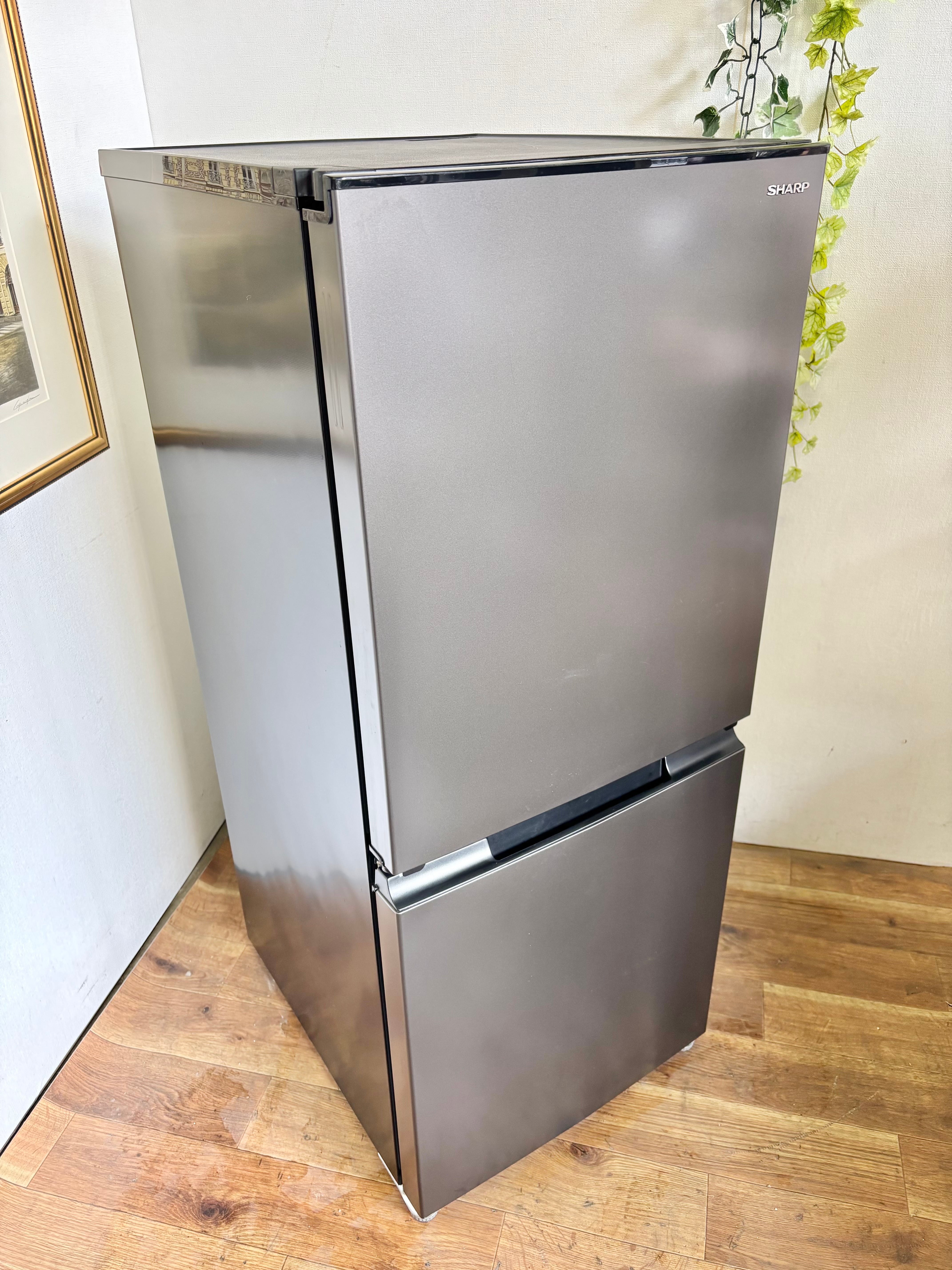 SHARP ノンフロン冷凍冷蔵庫 137L 2019年 SJ-14E6-KW | 【オンライン