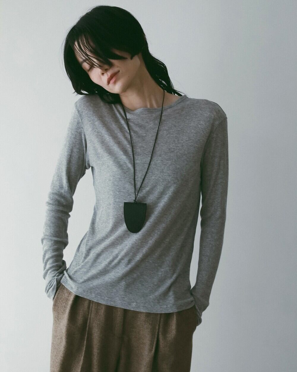 anuke 】Layered Sheer Long T-shirts | valance 福井｜レディース