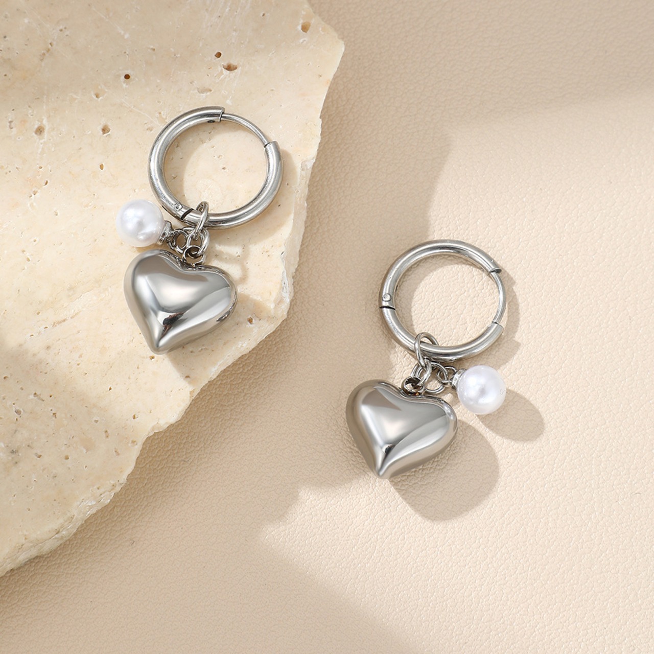 424P　heartピアス