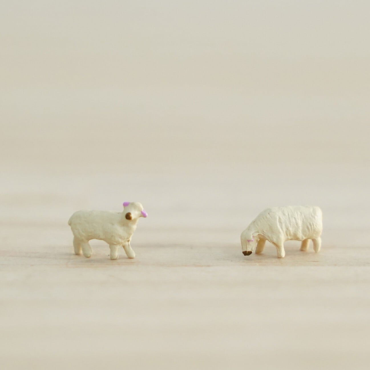 【レイアウト用】フィギュア 羊2個入り