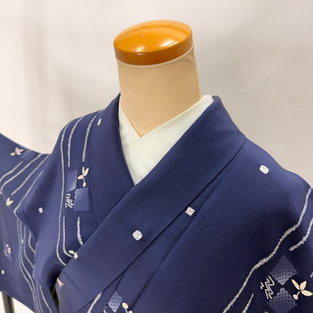 小紋 洗える着物 幅広 大きい 裄69cm 身丈170cm 花柄 袷 普段着 ポリエステル 中古 紺 L サイズ 6611