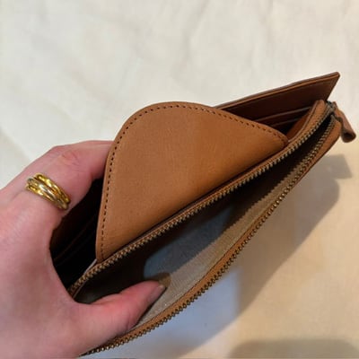 B.stuff 新色入荷!薄手の長財布