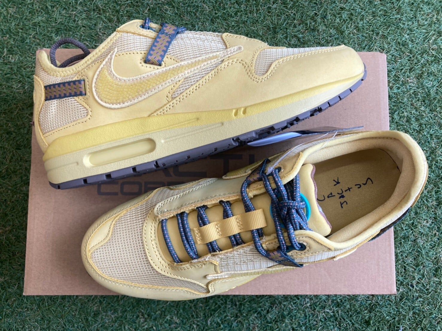 NIKE × TRAVIS SCOTT AIR MAX 1 CACT.US GOLD DO9392-700 26.5cm 16713 