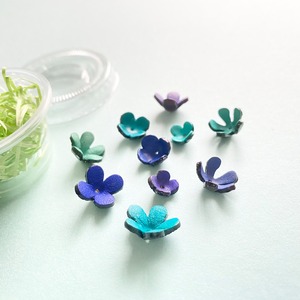 【革の花畑カップ】10種の小花カップ(ブルーカラー)