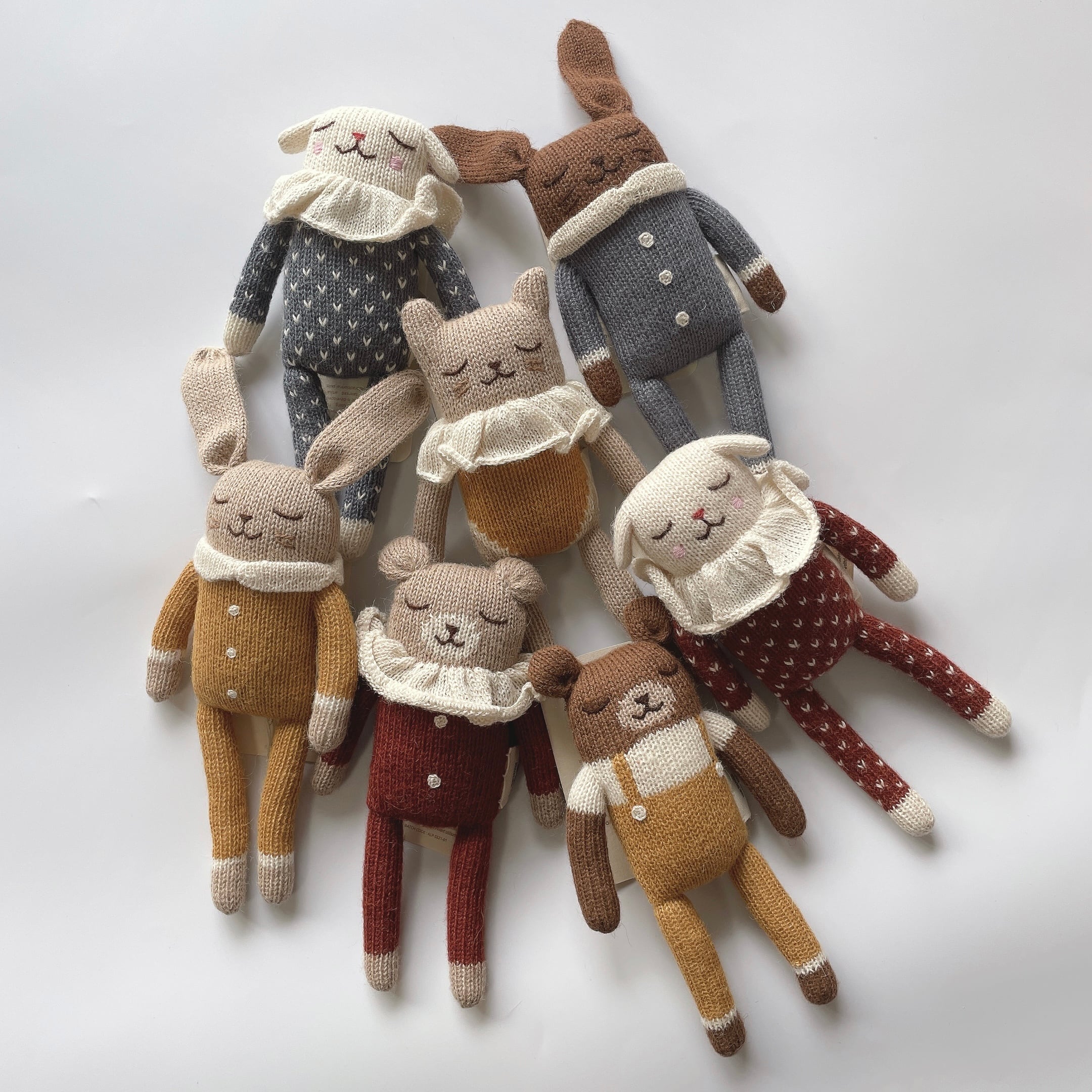 右ページ　ぬいぐるみオーダー THE MONSTERS Energy ぬいぐるみペンダント 12ピース THE MONSTERS Big