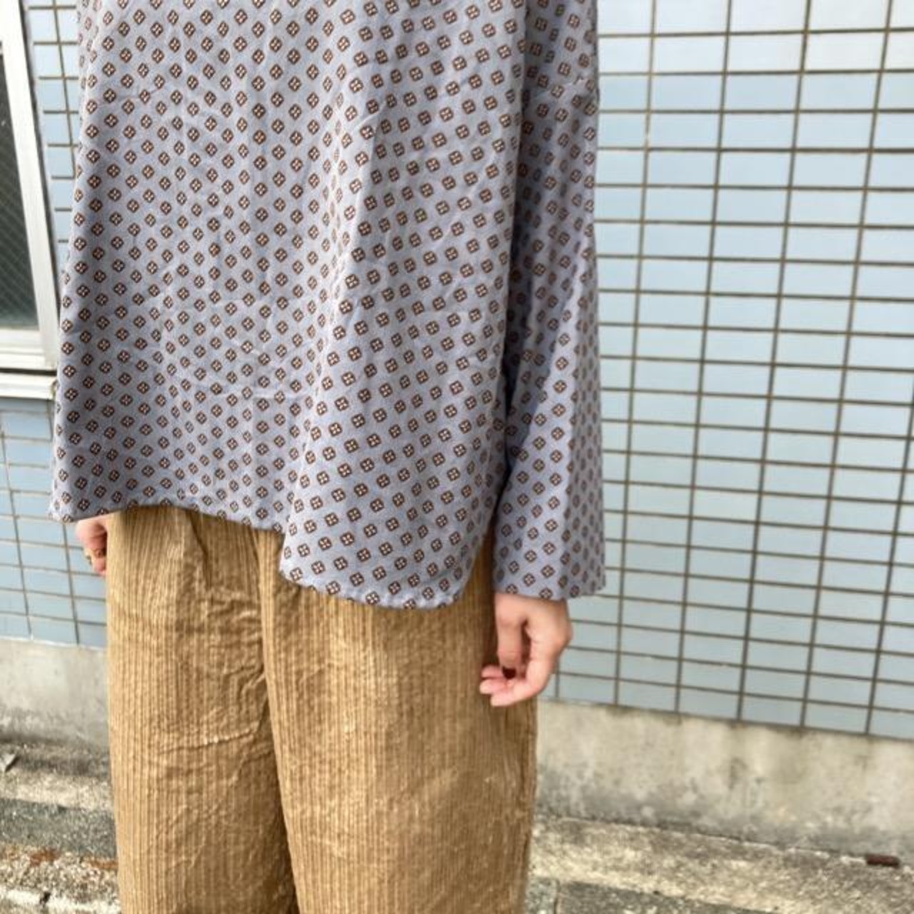 ICHI（イチ）　小紋柄ブラウス　グレー