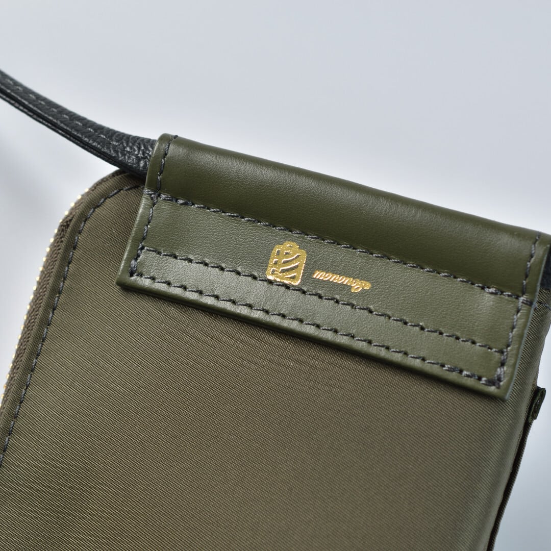 mononogu もののぐ MS2-DV モバイルショルダー・オリーブ イタリア製のリモンタナイロンを使用した高級感があり機能的なモバイルショルダー