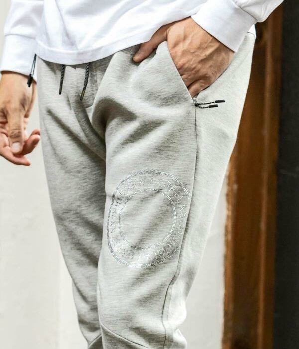 1PIU1UGUALE3 RELAX ウノピゥウノウグァーレトレ リラックス ライン