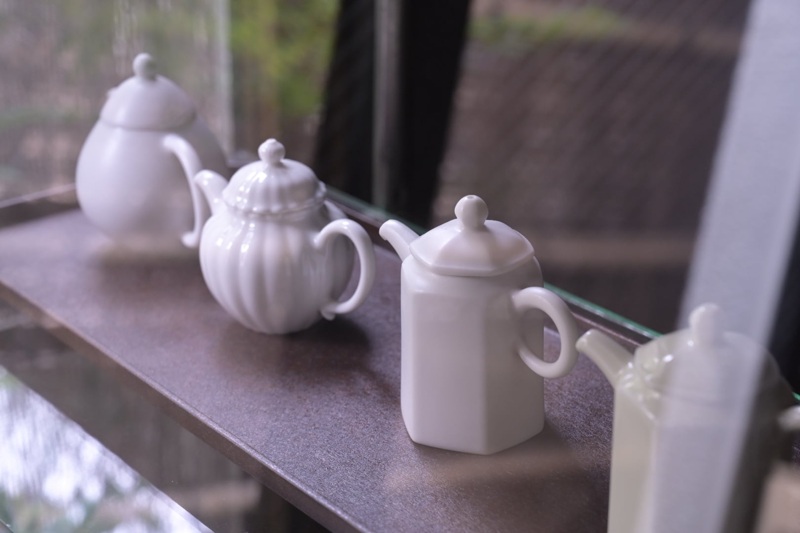 色原昌希 六方壺 白 | 鎌倉倶楽部 茶寮