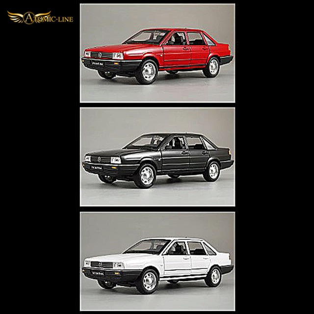 フォルクスワーゲン SANTANA サンタナ 1/24 ミニカー 全3色 ライト点灯 合金モデル 模型 ジオラマ