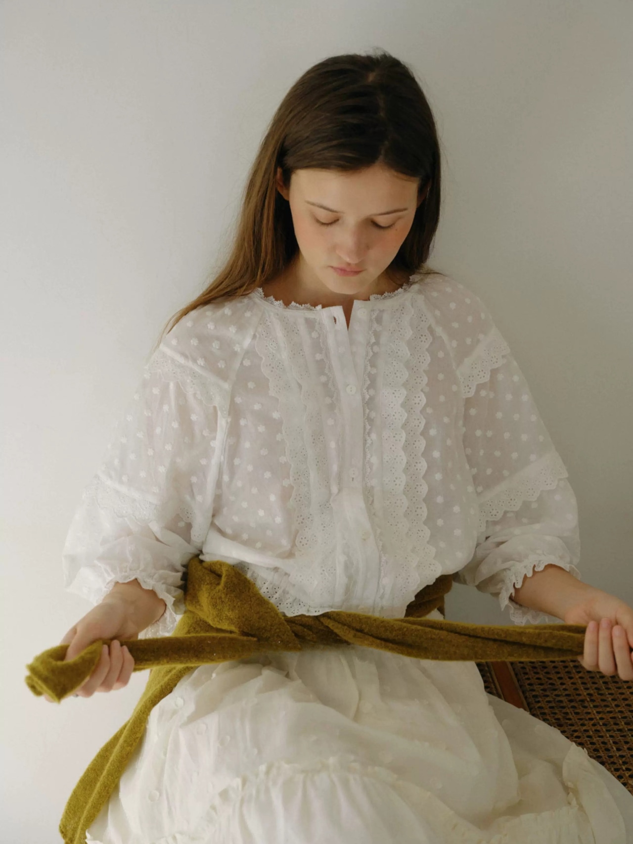 Fleurette Embroidery Lace Puff Sleeve Blouse F0840