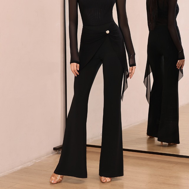 エアリーフロー・メッシュフレアダンスパンツ ds1239