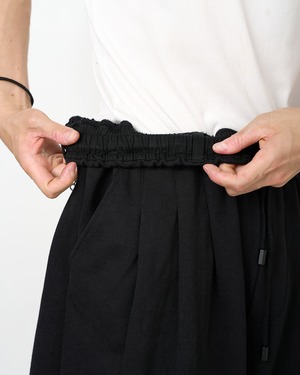 ROTOL "Solid Sweat Triple Tuck pants〔BLACK〕"
