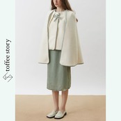 白羽に緑が結ぶ影音：トンボケープコート《XU0288》