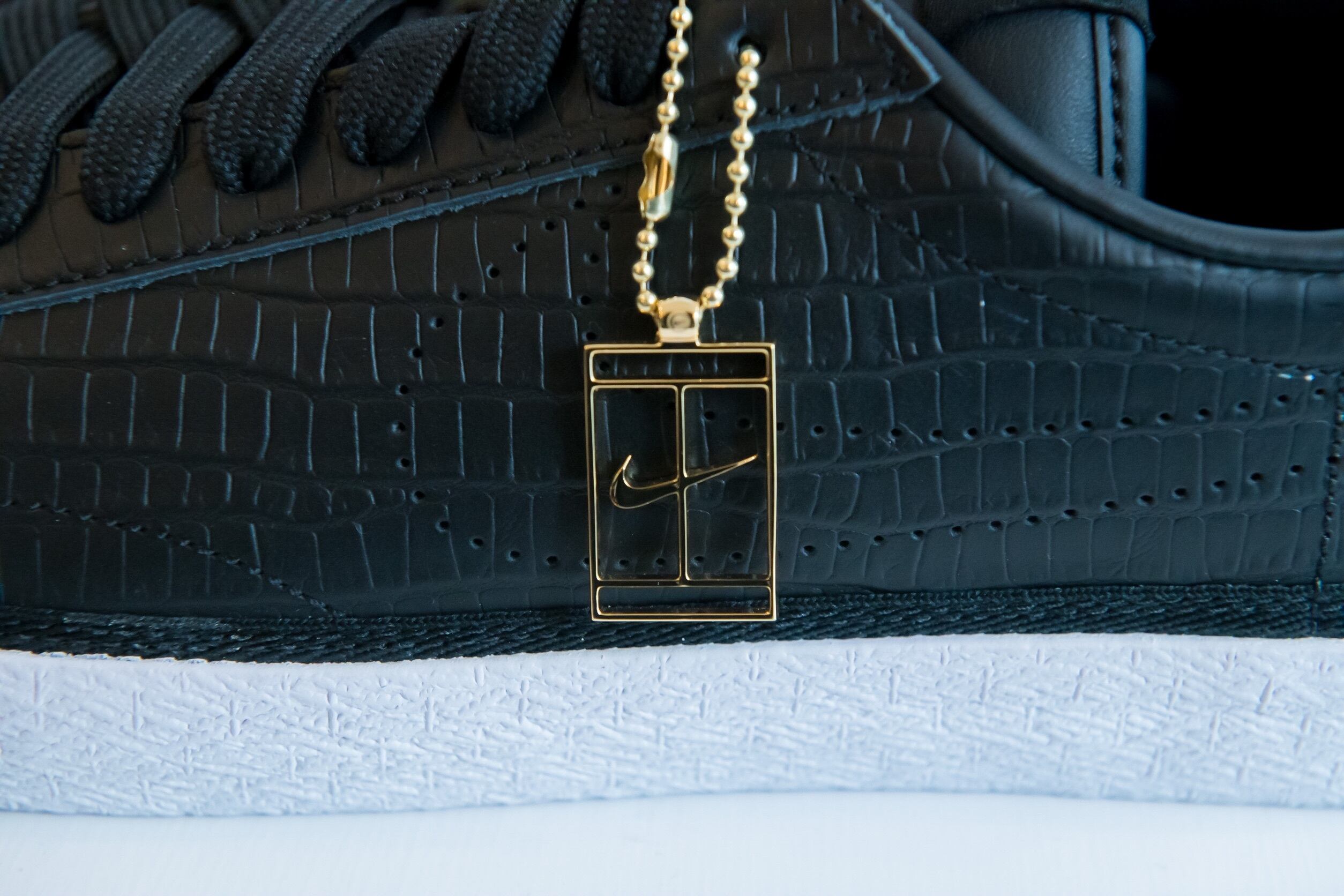 NIKELAB AIR ZOOM TENNIS CLASSIC FRAGMENT DESIGN | NOUVEL des HIOC