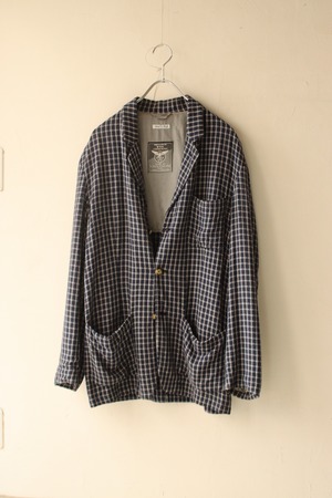 1990s Emporio Armani 100% rayon seersucker 3B tailored jacket .