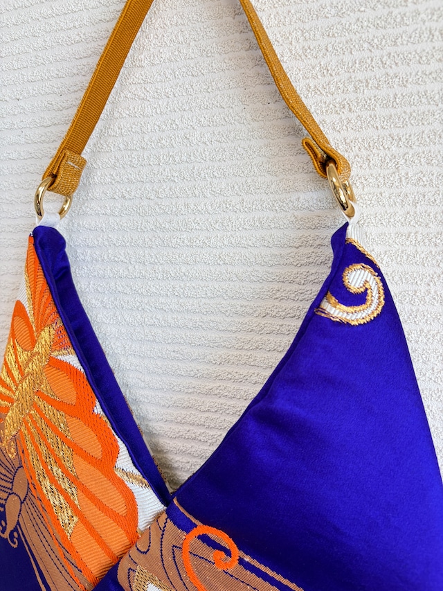 100-1099 あずま大 石井折箱店 築地