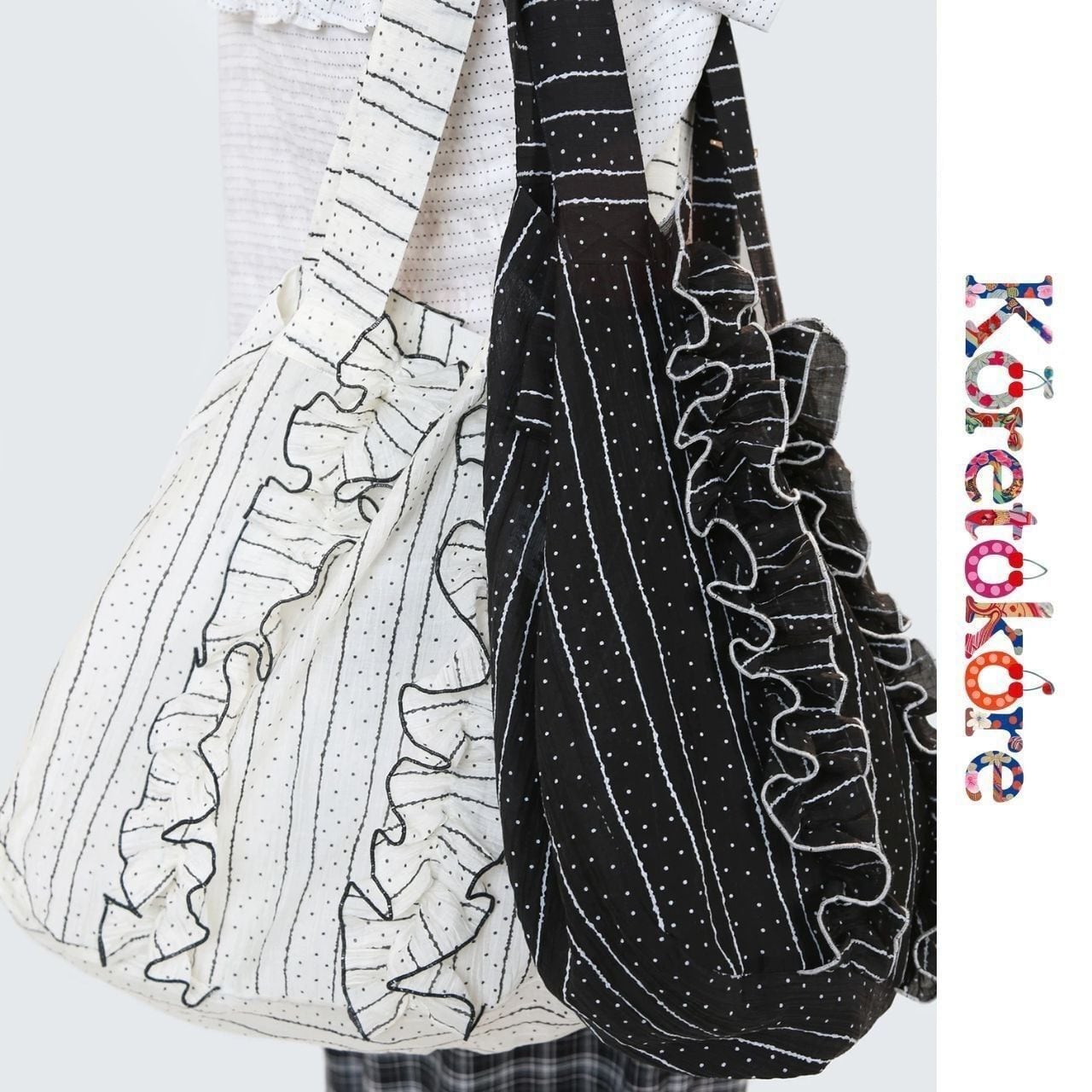 Frill Dot Shoulder Bag A2055