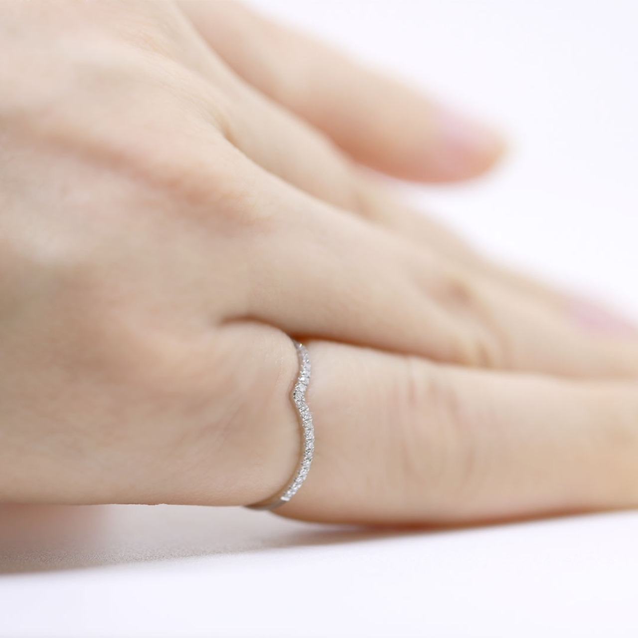 【9号 12号】ダイヤモンドリング K10WG ダイヤモンドV Shapeエタニティリング jd_mm_1034