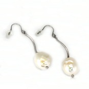 シンプルだけど他にはないデザイン！在庫限り パール パイプ デザインピアス sl3_8_1_0521pp01