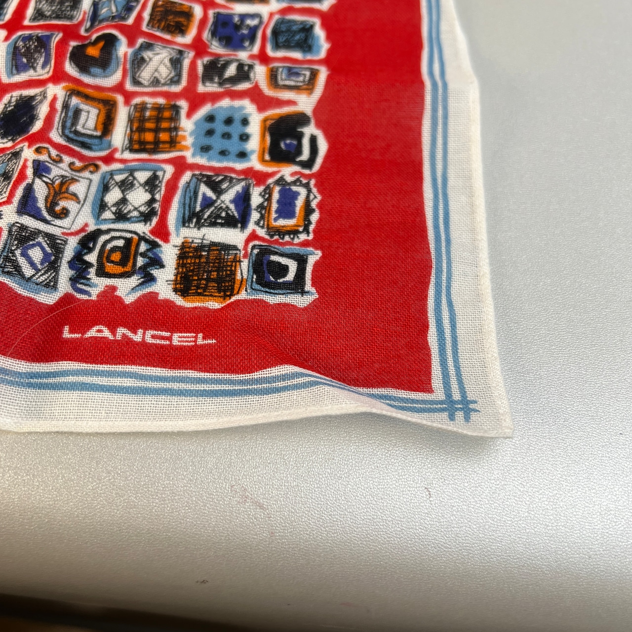 【最終処分SALE】Lancel  スカーフ レッド A-10075